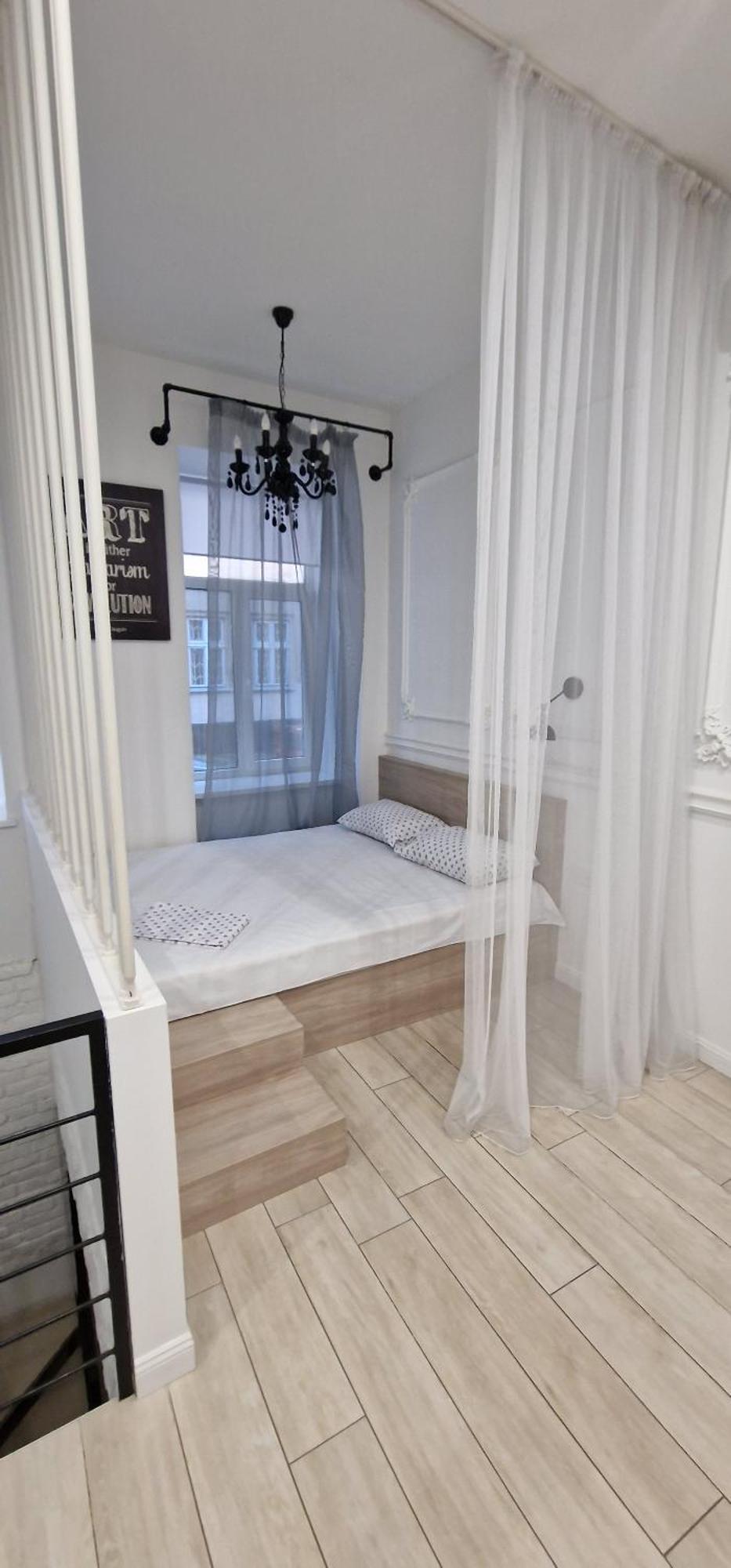 Appartement Чорно -Білий Люкс В Центрі à Lviv Extérieur photo