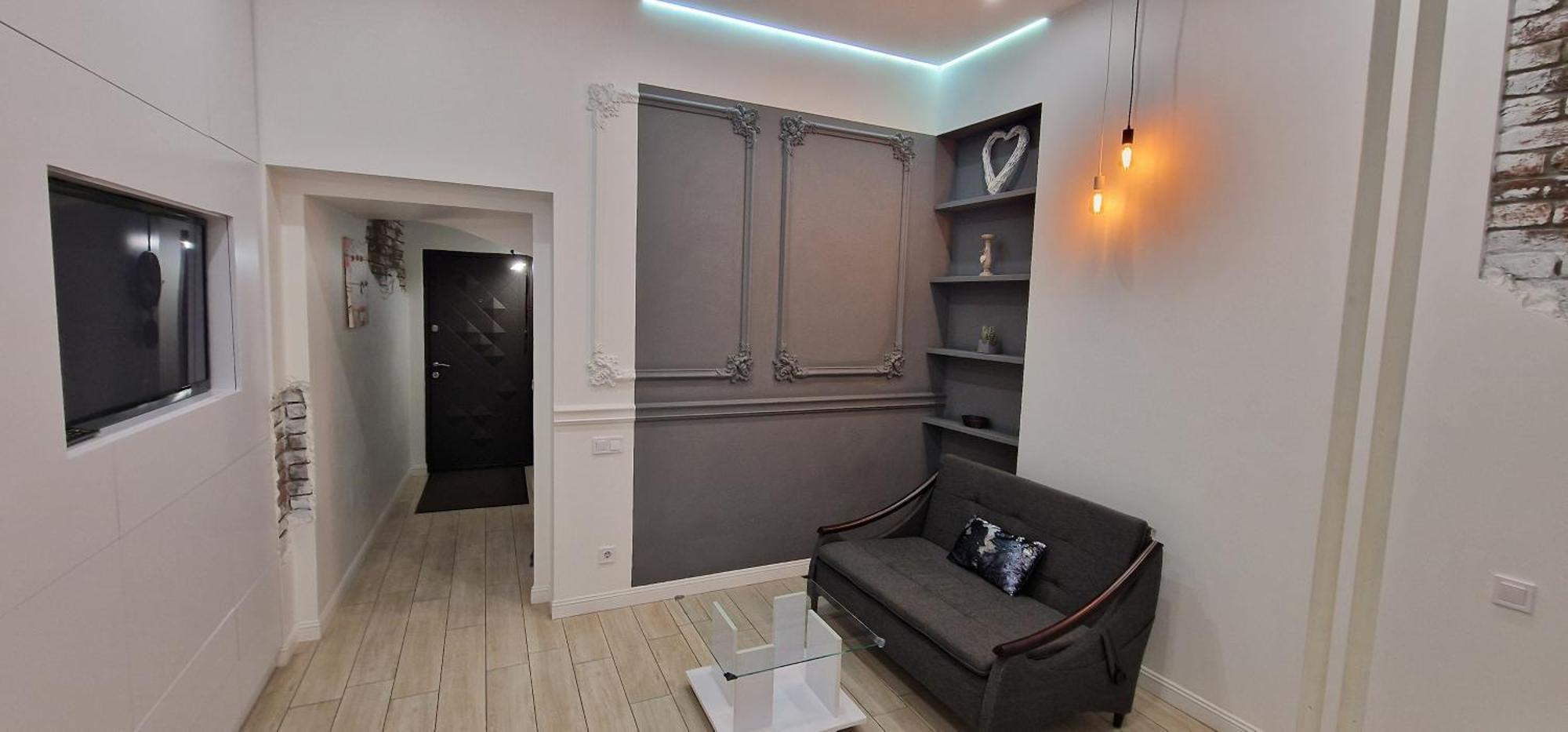 Appartement Чорно -Білий Люкс В Центрі à Lviv Extérieur photo