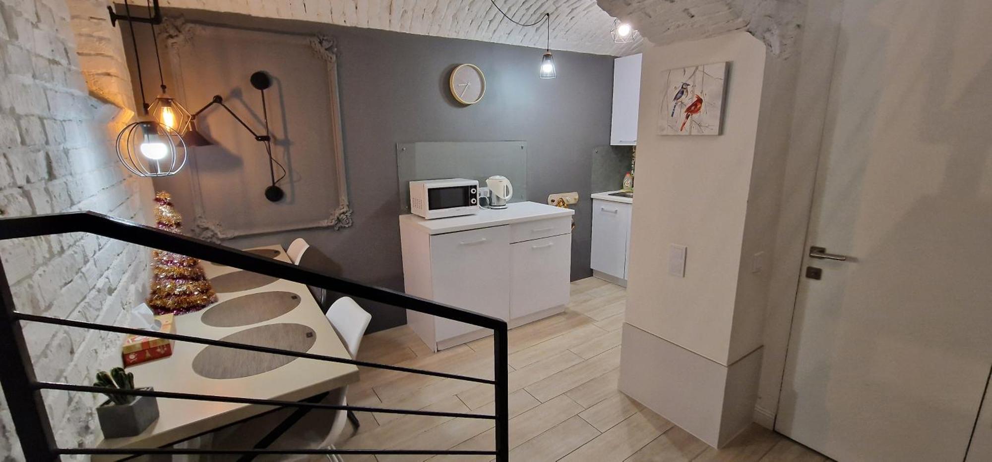 Appartement Чорно -Білий Люкс В Центрі à Lviv Extérieur photo